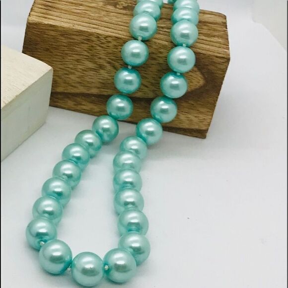 Statement Pearl Necklace Hand Knotted 18 Inch - Picture 1 of 7